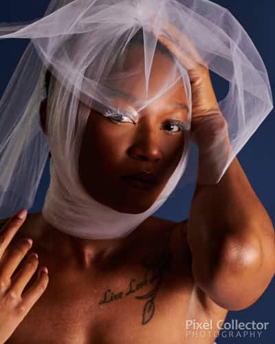 Studio beauty photography with Sheyenne.